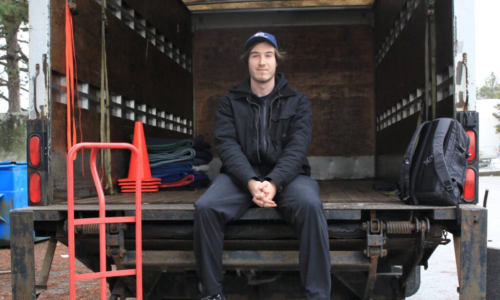 local moving team